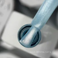Гель-лак SAGA Professional Gel Polish Crystal Cat №05 Яскравий блакитний з ефектом котячого ока, 10 мл 