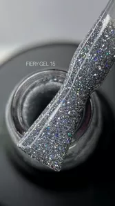 SAGA Fiery Gel Polish Гель-лак світловідбиваючий 8 мл №15