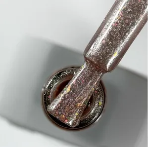 Гель-лак кришталева кішка, 10 мл №07 Cat Shine Gel Polish SAGA Professional