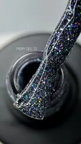 SAGA Fiery Gel Polish Гель-лак світловідбиваючий 8 мл №12