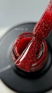 SAGA Fiery Gel Polish Гель-лак світловідбиваючий 8 мл №40