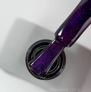 Гель-лак кошаче око, 10 мл №08 Wine Cat Gel Polish SAGA Professional