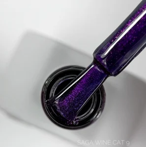 Гель-лак кошаче око, 10 мл №09 Wine Cat Gel Polish SAGA Professional