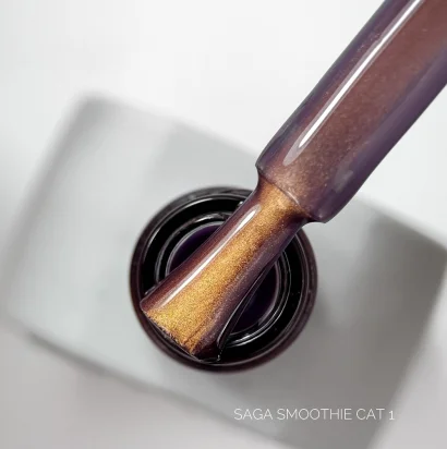 Гель-лак котяче око SAGA Professional Gel Polish Smoothie Cat №01, 10 мл 