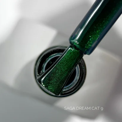 Гель-лак SAGA Professional Gel Polish Dream Cat №09 з ефектом котячого ока, 10 мл 
