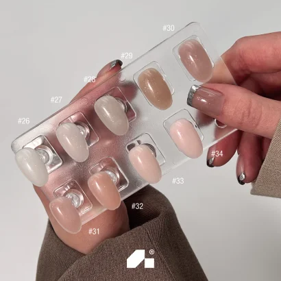 База камуфлююча з шимером ADORE French Base Shimmer №30 Selflove, 15 мл