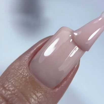 База камуфлююча NAILSOFTHEDAY Cover Base NEW Formula №04, 10 мл 