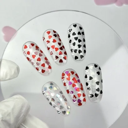 Топ з сердечками без липкого шару, 10 мл №01 Kupidon Top NAILSOFTHEDAY