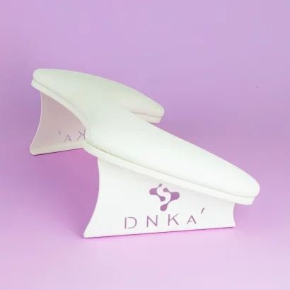 Підлокітник для манікюру анатомічний, колір: Білий White Anatomical Armrest of Manicure DNKa