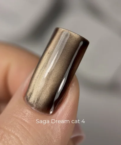 Гель-лак SAGA Professional Gel Polish Dream Cat №04 з ефектом котячого ока, 10 мл 