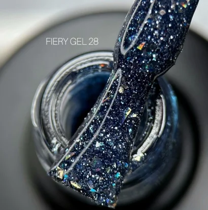 Гель-лак світловідбивний SAGA Professional Fiery Gel Polish №28, 9 мл