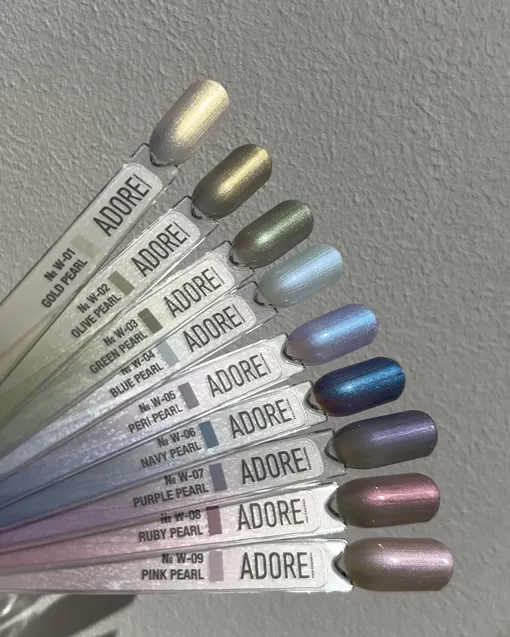 Гель-лак перламутровий з ефектом втирки, 8 мл № W-05 Wild Pearl Gel Polish ADORE