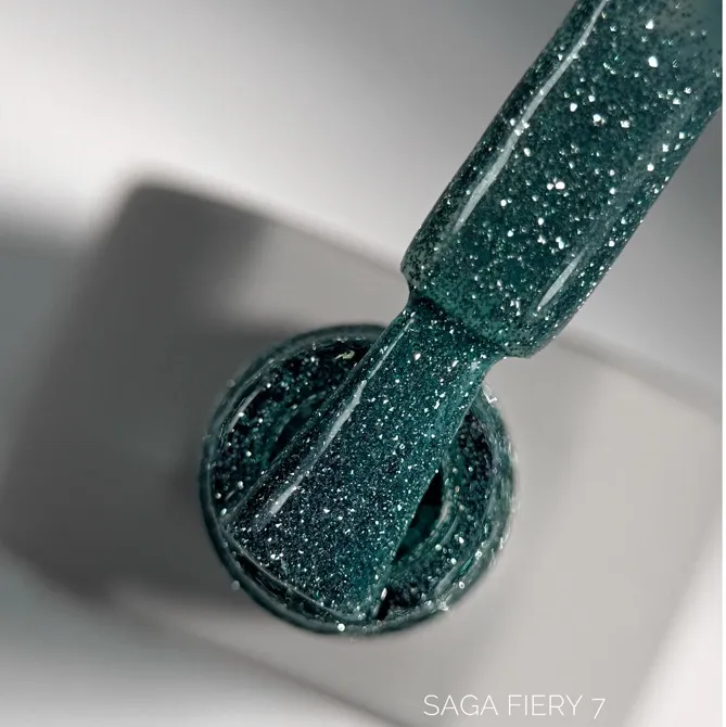 Гель-лак світловідбиваючий, 9 мл №07 Fiery Gel Polish SAGA Professional