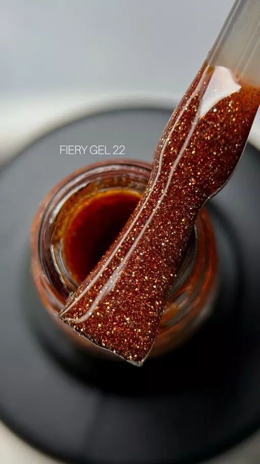 SAGA Fiery Gel Polish Гель-лак світловідбиваючий 8 мл №22