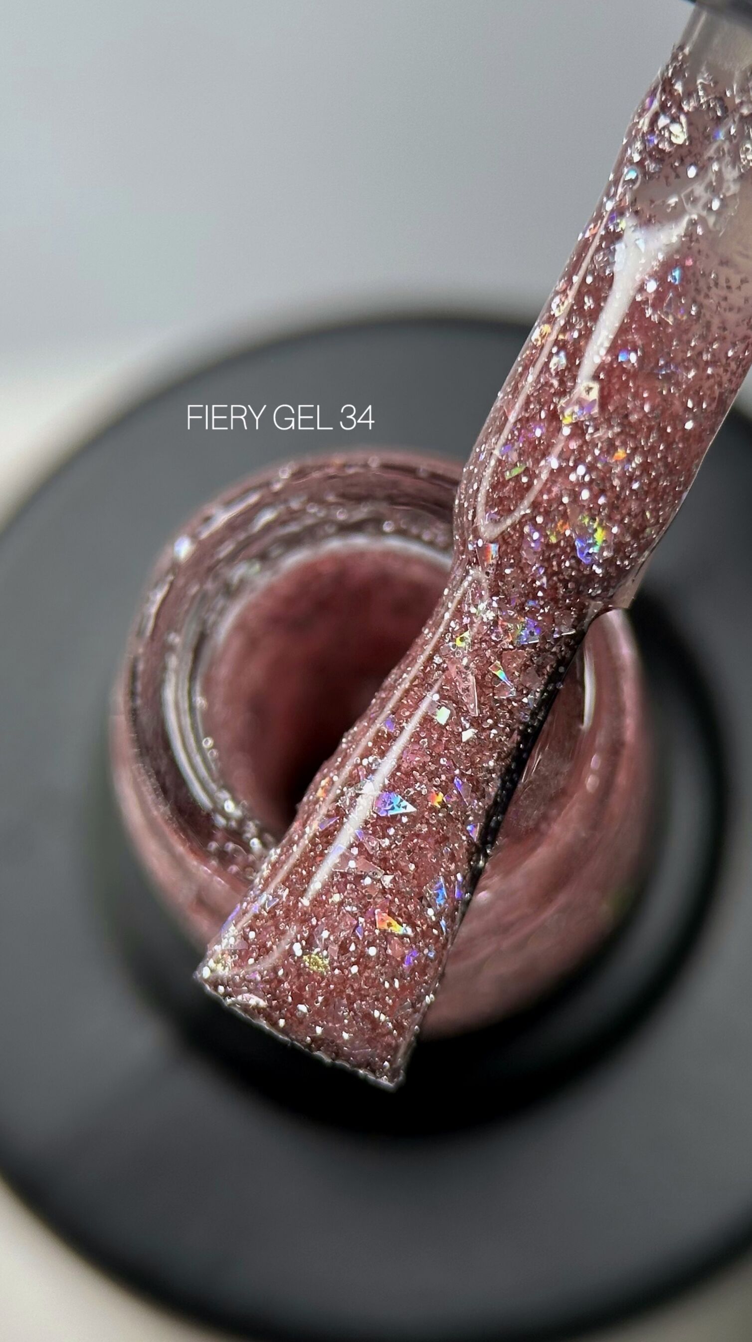 SAGA Fiery Gel Polish Гель-лак світловідбиваючий 8 мл №34
