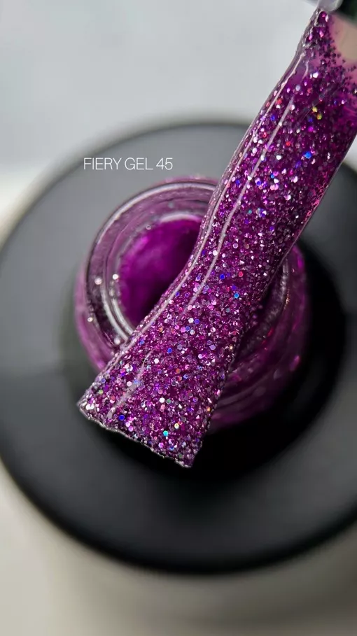 SAGA Fiery Gel Polish Гель-лак світловідбиваючий 8 мл №45