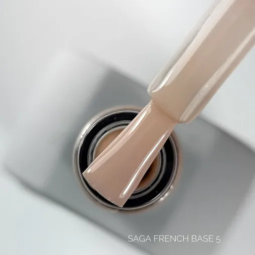 База камуфлююча, 10 мл №05 French Base SAGA Professional