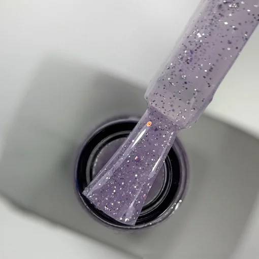 База камуфлююча з глітером, 10 мл №06 Sugar Base SAGA Professional