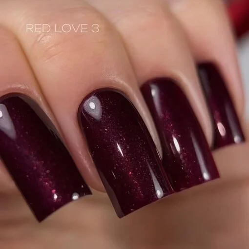 Гель-лак з шимером, 10 мл №003 Red Love Gel Polish SAGA Professional 