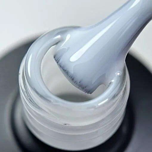 Топ камуфлюючий, колір: молочний, 10 мл Ivory Top SAGA Professional 