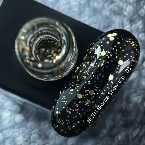 Топ з бронзовими шестиграниками різних розмірів, без липкого шару, 10 мл №03 BRONZE Snow Top NAILSOFTHENIGHT